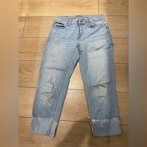 Tommy Hilfiger Boyfriend Jeans Women’s Size 6 Light Wash Denim Cuffed